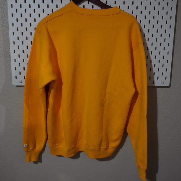 Vintage Russell Sportswear Sweatshirt Gold Yellow Pullover Crewneck Made in USA - Picture 2 of 9